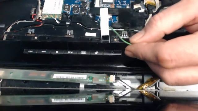 How To Manually Turn On A Laptop Inverter