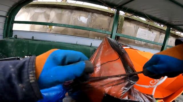 Хожу по Симферопольским помойкам.Находки из помойки.Как я зарабатываю на помойках. смотреть онлайн