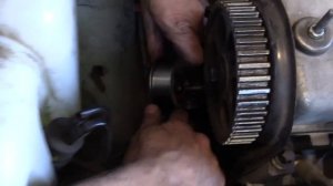 Как устранить неисправность(посторонний звук)в приводе ГРМ Замена натяжного ролика  ремня ГРМ