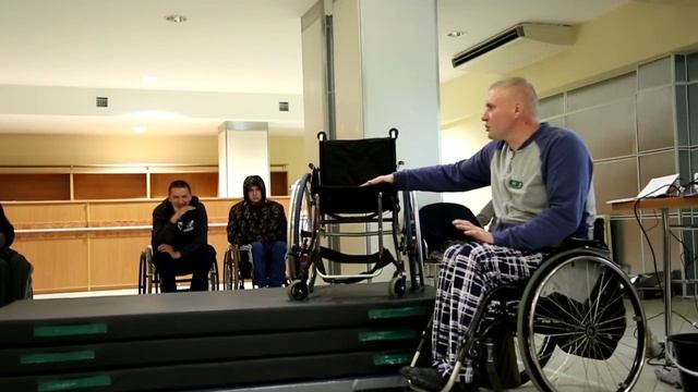 Лагерь активной реабилитации 2015 для шейников(коляски-лекция) смотреть онлайн