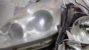 Полировка фар на Тойота Виш в гаражных условиях