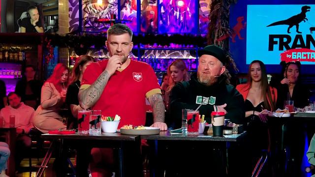 Реакция на "Вопрос ребром - Константин Ивлев" смотреть онлайн