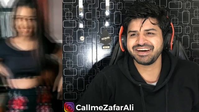 Pakistani React on Suhana Khan TikTok Video | Indian TikToker | Reaction Vlogger смотреть онлайн