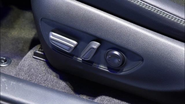 Toyota RAV4  2023 - RAV4 Rongfang 2.0L CVT Four-wheel Drive Premium Version