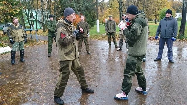 Какие защитные действия работают на улице? Street fighting S.P.A.S. смотреть онлайн