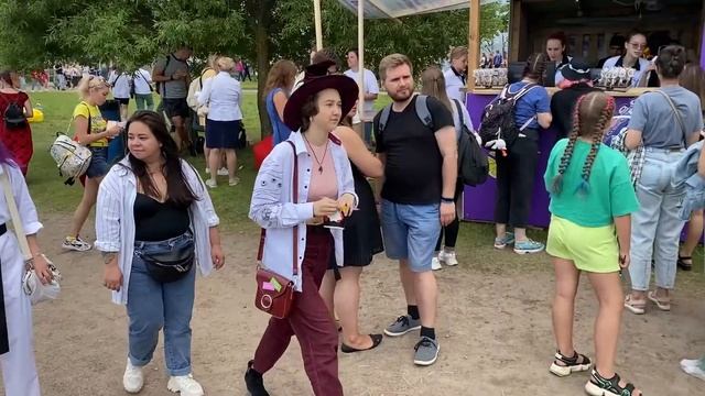 Cуши Wok на VK Fest 2022 смотреть онлайн