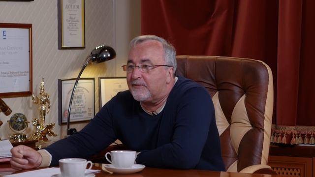 «Секреты эффективного общения, или как уцелеть среди манипуляторов и вампиров» смотреть онлайн