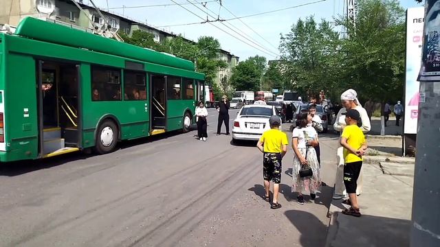 "Кыргызстанда электр энергиясын өндүрүү" деген темада Ош шаарына экскурсиялык сабак смотреть онлайн