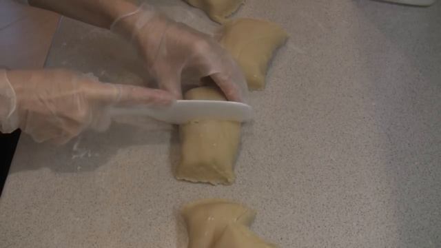 ТОРТ РЫЖИК ГОТОВЛЮ НА СВОЙ ДЕНЬ РОЖДЕНИЯ смотреть онлайн