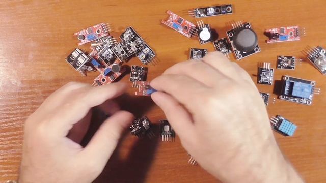 [Распаковка] Набор модулей для ардиуно. 37 штук! смотреть онлайн