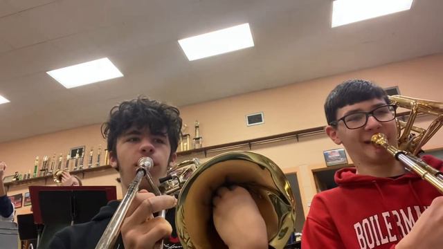 Christmas High School Jazz Band from a Bass Trombones perspective except the drummer GARBAGE смотреть онлайн