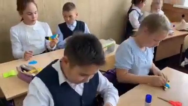 Мастер-класс по изготовлению синички. смотреть онлайн