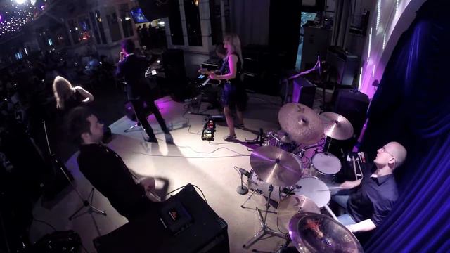 "Park Avenue" Get Lucky смотреть онлайн