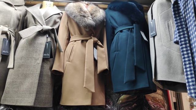 ПАЛЬТО ОСЕНЬ ЗИМА ОПТОМ И В РОЗНИЦУ ПРОИЗВОДСТВО МОСКВА 2- ЧАСТЬ смотреть онлайн