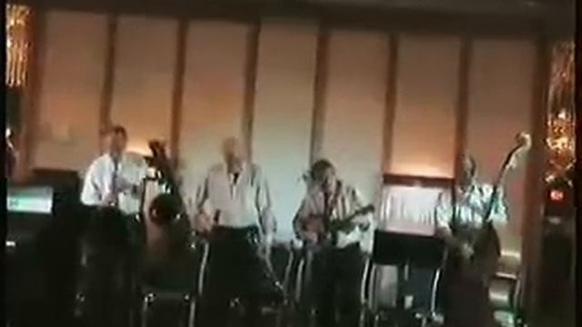 Scandinavian Rhythm Boys - "Sugar Blues" смотреть онлайн