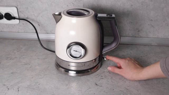 Электрочайник Il Monte EK-1704 IVORY белый смотреть онлайн