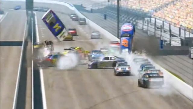 NASCAR The Game: Inside Line Crashes ~ Injection HD смотреть онлайн
