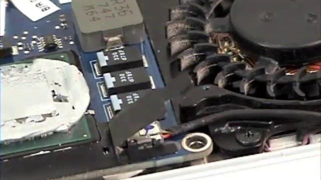 Macbook Air Repair - Logic Board Removal смотреть онлайн