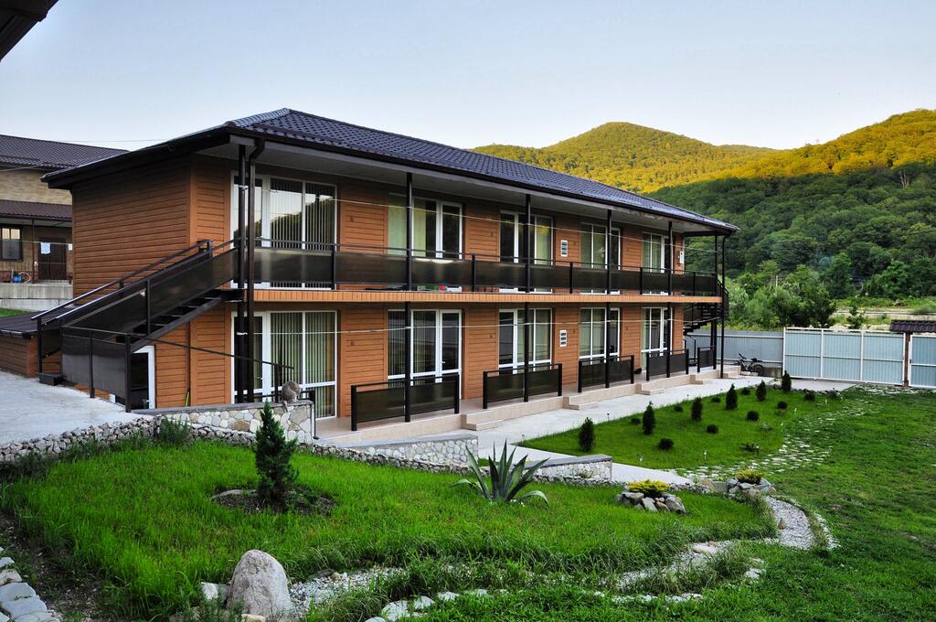 Семейный отдых с детьми в пос. Шепси. Шепси жилье для отдыха посуточно. «Тихое место» ГОСТЕВОЙ ДОМ смотреть онлайн