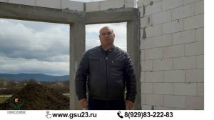 Какой высоты делать потолок в частном доме?