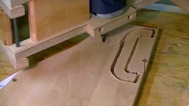Резьба ручек для мебели пантографом---Pantograph Routing Drawer Handles смотреть онлайн