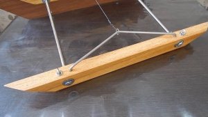 Рыболовный реверсивный кораблик "Каравелла 100"