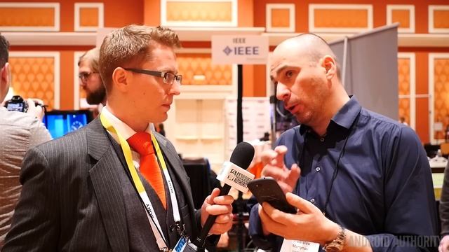 Interview with Yota Devices CEO at CES 2015 смотреть онлайн