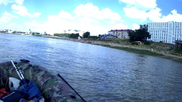 Рыбалка спининнгом, джиг, троллинг, на р Иртыш у Ленинградского моста г Омск 18 07 2018г. смотреть онлайн