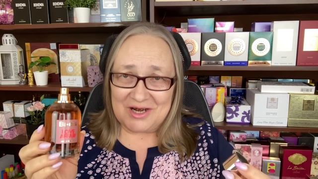 Мой финальный заказ на MakeUp Store. Ароматы от BI ES и La Rive. смотреть онлайн