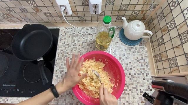 Закуска разлетается в миг! Нежные и сочные КАПУСТНЫЕ ДРАНИКИ или КАПУСТНЫЕ ОЛАДУШКИ за 20 минут! смотреть онлайн