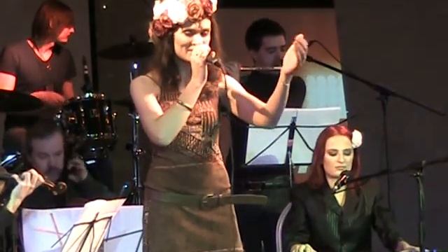 Ника Ратомская и группа Мантра. Русская рулетка смотреть онлайн