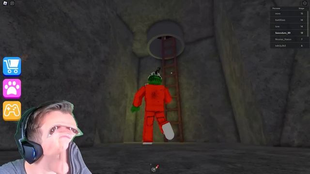 SIREN COP VS SPIDERMAN su ROBLOX!! смотреть онлайн