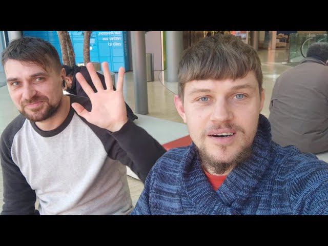 Арабка претворяться Украинкой и просит милостыню в Париже. Подошла к Украинцам, облом))) Miroslav смотреть онлайн