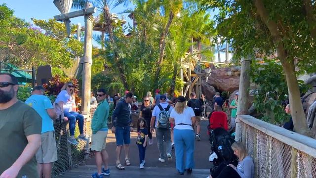 Islands of Adventure Universal Orlando 2023 | Full Complete Walkthrough Tour смотреть онлайн