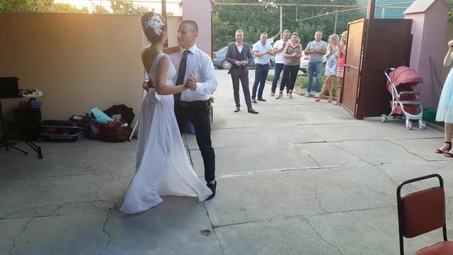 Первый свадебный танец смотреть онлайн