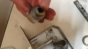 Ремонт замка поломка замка как разобрать замок дверной