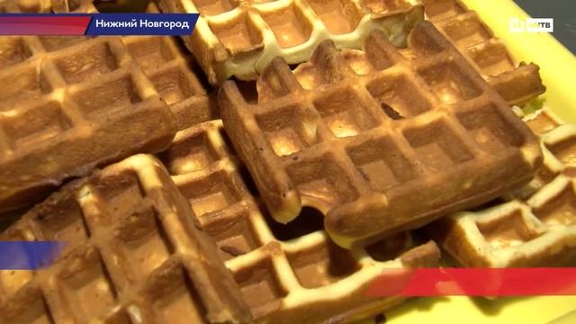 Как пекут для нижегородских школьников- весь процесс показали журналистам смотреть онлайн