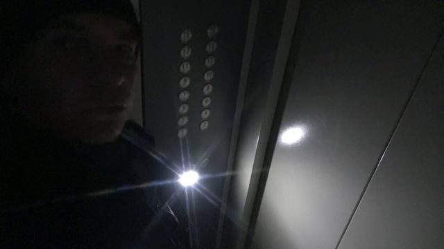 Как я застрял в лифте на 23 минуты -28 12 2018 смотреть онлайн