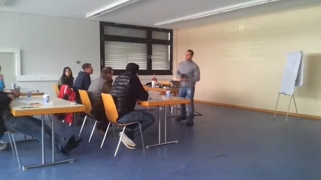 Car Wrapping Schulung / Auto folieren lernen / Konstanz und Schweiz by Wrap-Werk.de смотреть онлайн