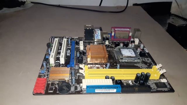 ESPECIFICAÇAO PLACA MAE ASUS P5KPL AM SOCKET 775 смотреть онлайн