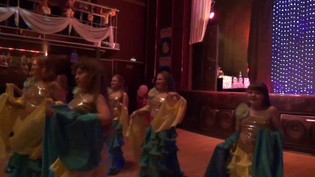 Танец с платками смотреть онлайн