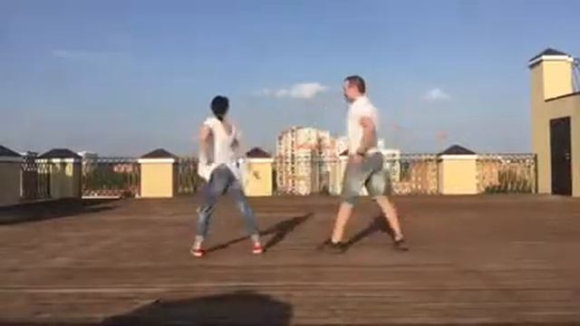 Танцевальный флешмоб от Модного Дома! 2 сентября в 15:15 ТРК "Петровский" смотреть онлайн