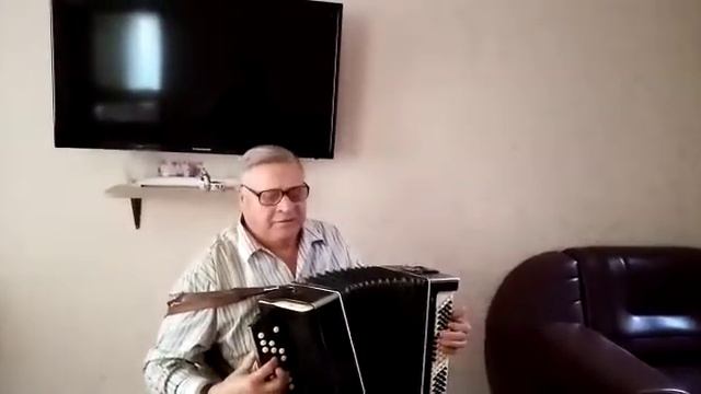 Г. Понамаренко. "Здравствуй наша Кубань". Исполняет А. Авилов. смотреть онлайн