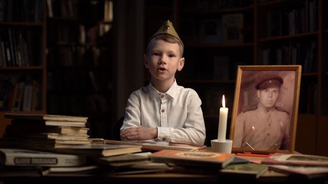 Стихотворение Эдуарда Асадова "Могила неизвестного солдата" смотреть онлайн