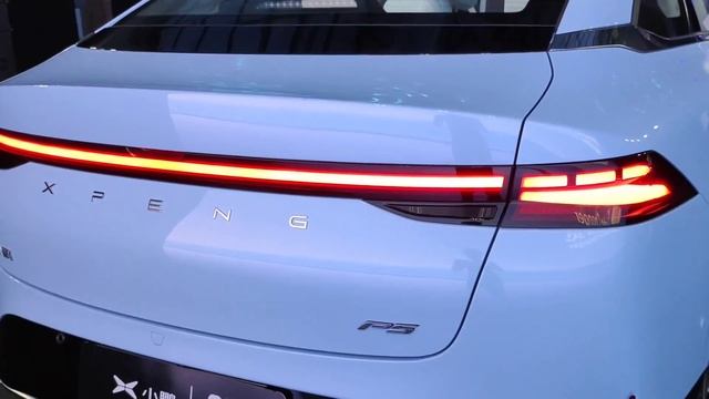 Xpeng P5 lighting language,Amazing! смотреть онлайн