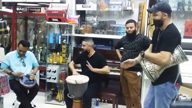 Darbuka Solo By Manik Ahmed At Dubai With 2 Oadai. Its Awesome.dont Miss It