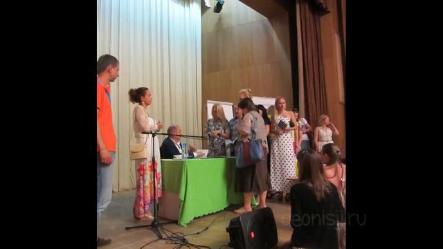 Руслан Нарушевич-Я работаю в ночные смены и очень устаю, уходить страшно, платят хорошо Что делать смотреть онлайн