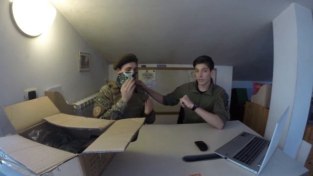 Gli unboxing con Supernova I смотреть онлайн