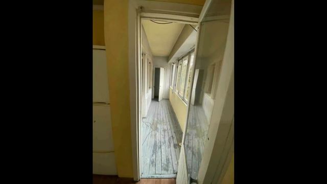 Продаю просторную,большую 3-км кв в центре. смотреть онлайн
