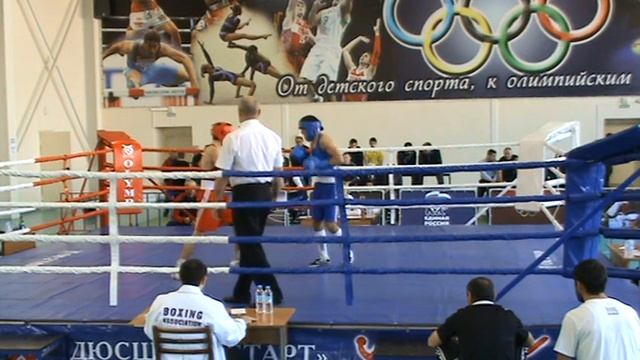 Боксер Измайлов Хизир, бой второй, Победитель СКФО по боксу среди юниоров смотреть онлайн